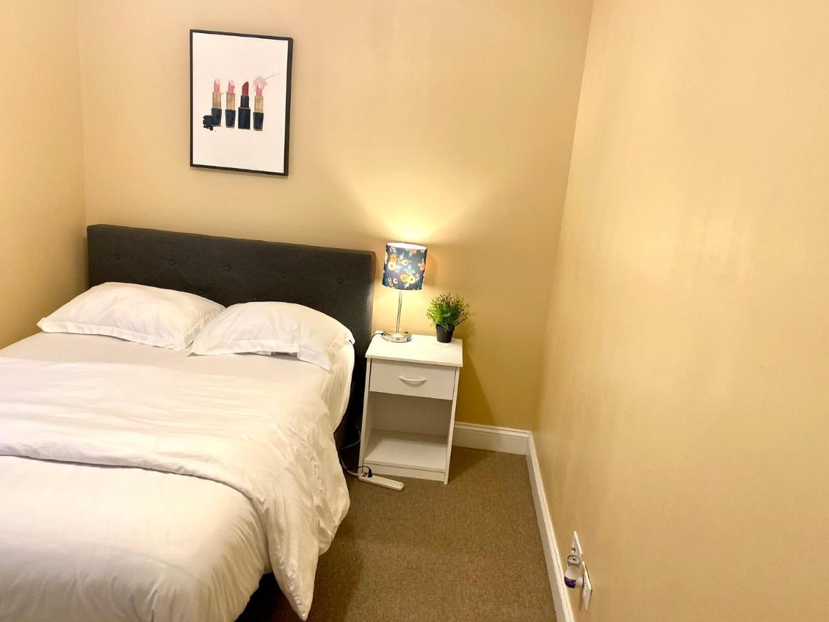 Entire Modern 2 Bedroom Apartment Chicago Ngoại thất bức ảnh