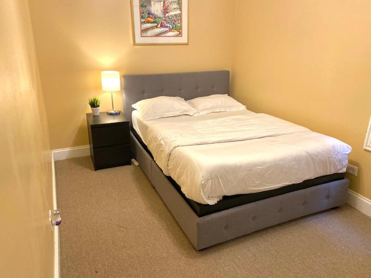 Entire Modern 2 Bedroom Apartment Chicago Ngoại thất bức ảnh